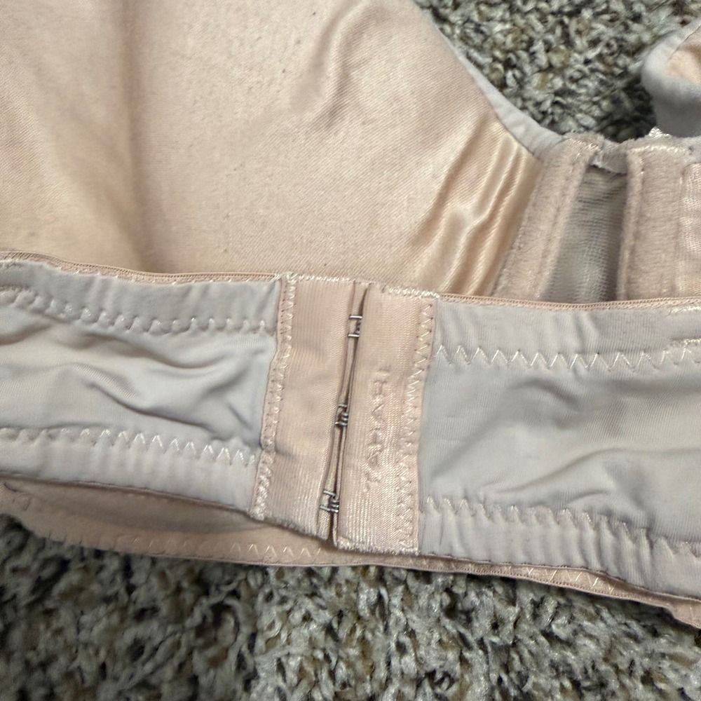 Tahari Womens Nude Strapless Underwire Molded Cup Bra Size 38DD Beige Foundation - Picture 5 of 6